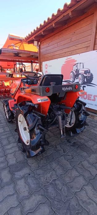 Campanha de Natal: Trator Kubota A14 + 4 alfaias POUPE 1250€