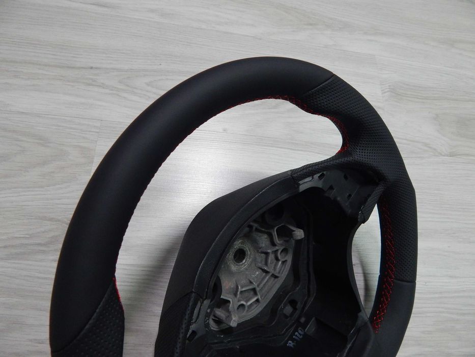 Fiat Bravo II 07-09r. - kierownica pod multi skóra sport czerwona nić