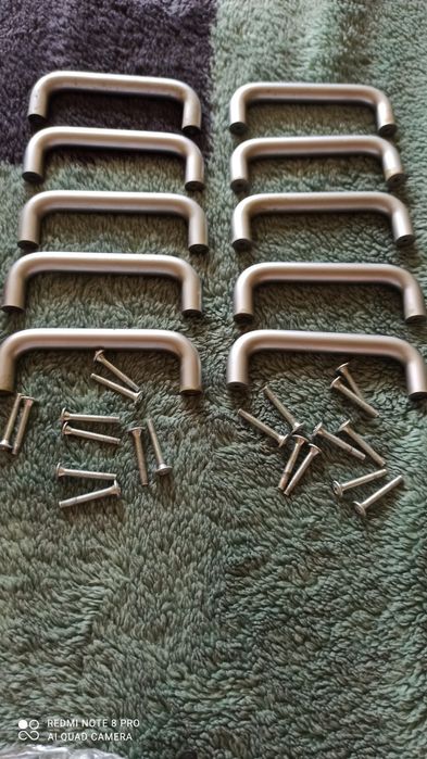 Uchwyty do mebli niemieckie ciężkie rozstaw 96 mm