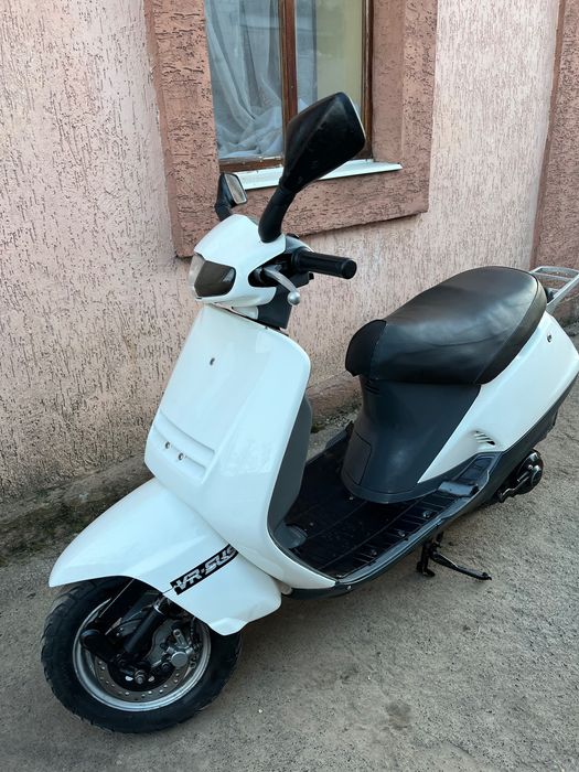 Скутер HONDA LEAD AF-20 90cc в Отличном Состоянии Без Пробега По Украине
