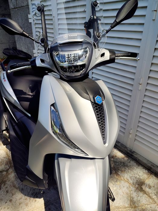 Piaggio Beverly 400 hpe sport