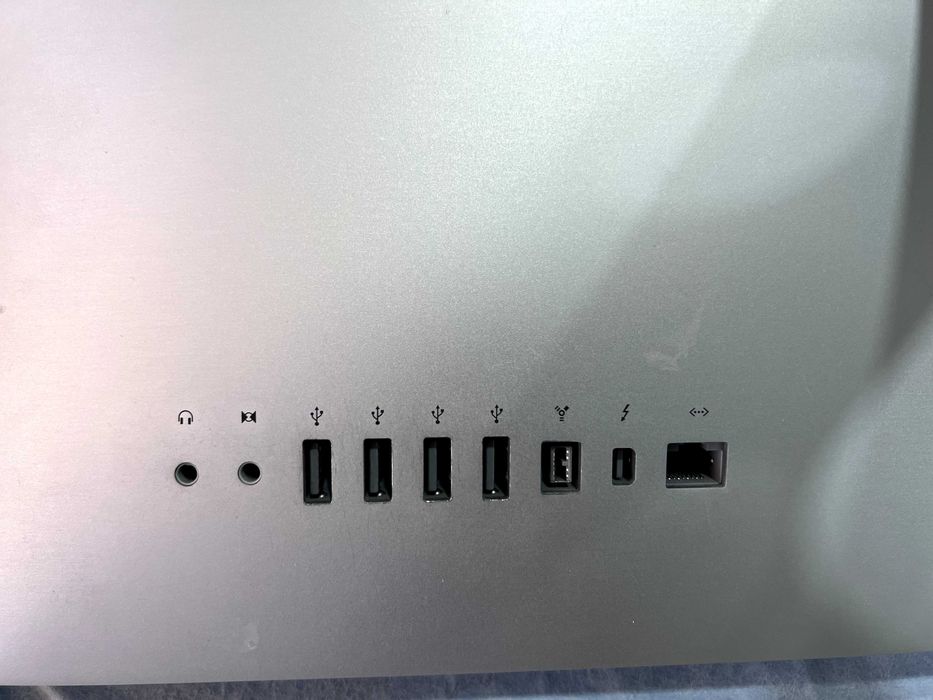 iMac A1311 21.5" 2011, in perfect working condition, non-negotiable64738560900737123