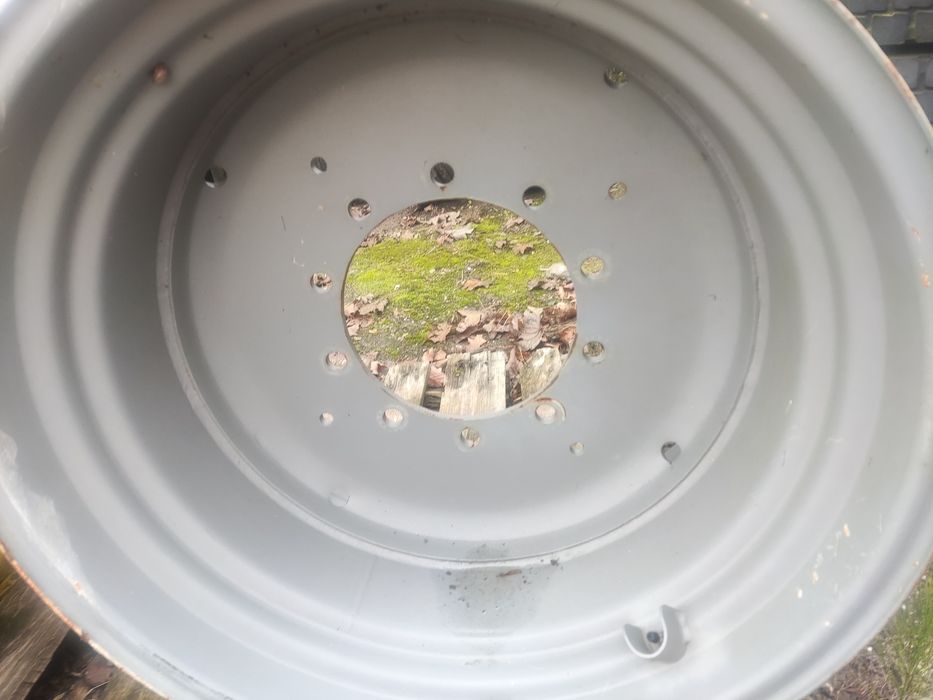 Felga 16x30 deutz fahr same fendt claas