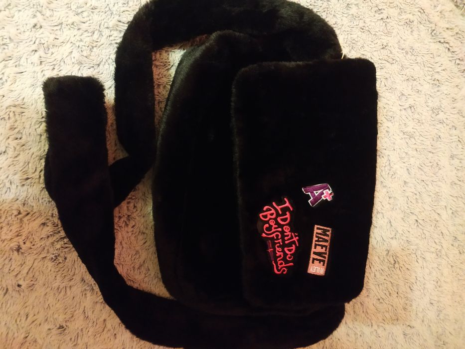 Сумка H&m через плече з штучного хутра H&M