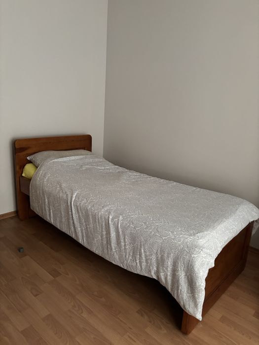 Solidne Łóżko 90x200