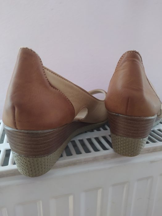 Pantofelki damskie r 41