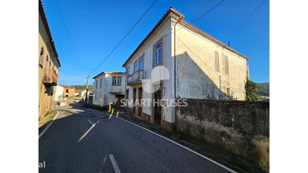 Moradia T4+T2 Pombeiro c/ terreno