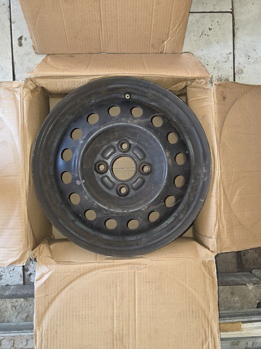Stalowe felgi 14"