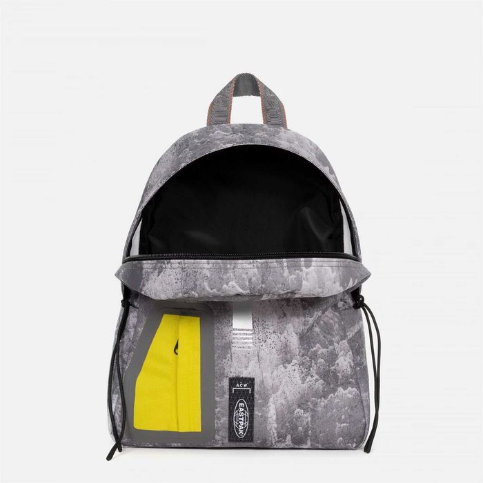 Mochila ACW x Eastpak Orbit