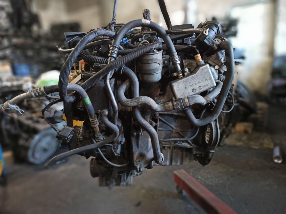 Двигун мотор двигатель віто 639 om611 Mercedes Vito r6110111301
