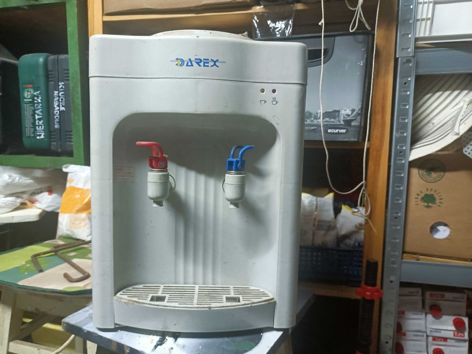 Dystybtor do wody z butli