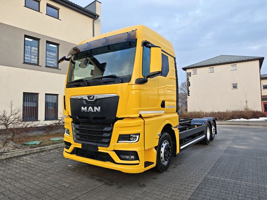 MAN TGX 26.470 6X2 oś skrętna rama do zabudowy  hds hakowiec laweta chłodnia izoterma kontener