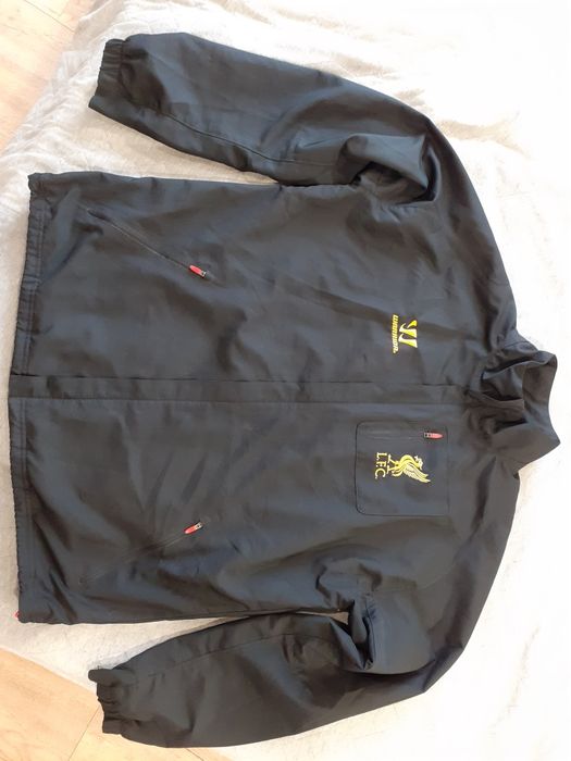 Kurtka Warrior Liverpool FC.