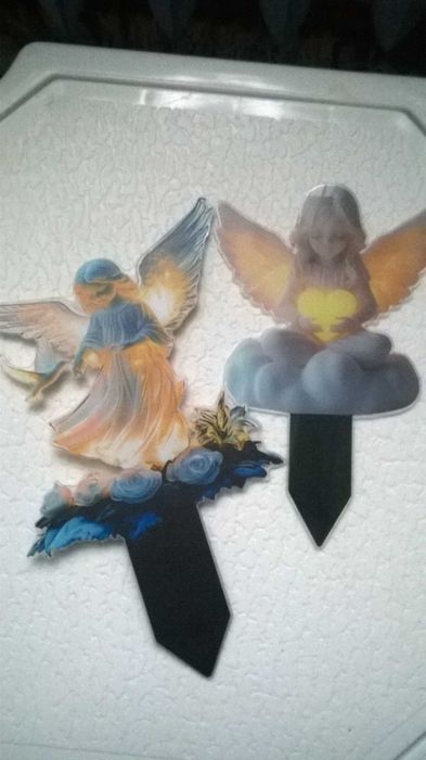 ozdoby ogrodowe lub balkonowe