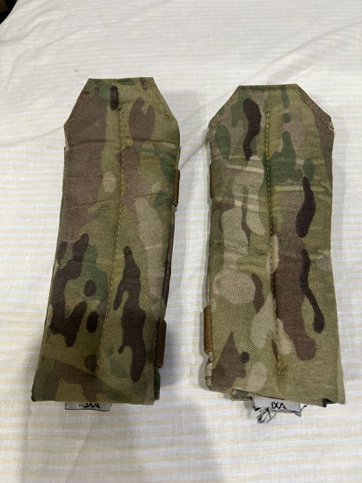 Axl structured shoulder pads