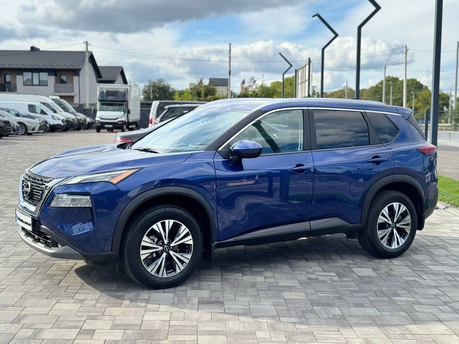 Nissan Rogue 2023 freshauto