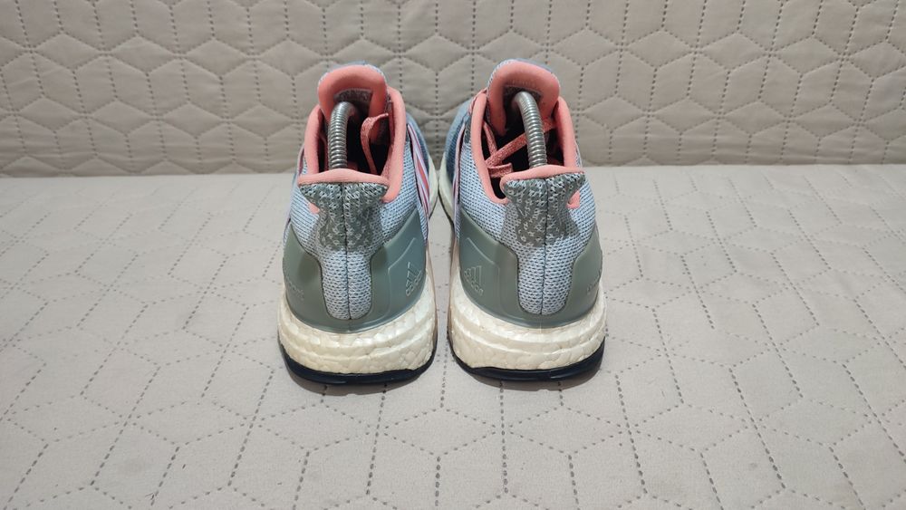 Кросівки ADIDAS Ultra Boost, 41,5 р., 26-27 см