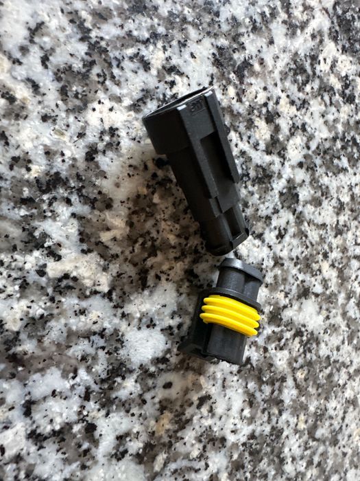 Fichas elétricas estanques