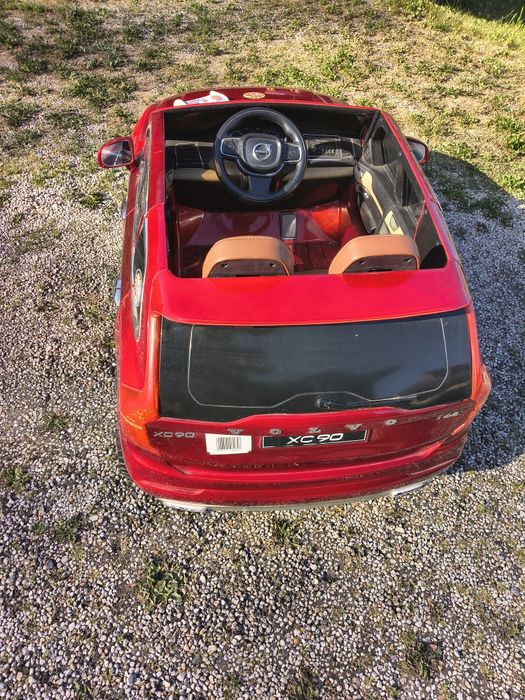 Volvo XC90 dla dzieci elektryczny