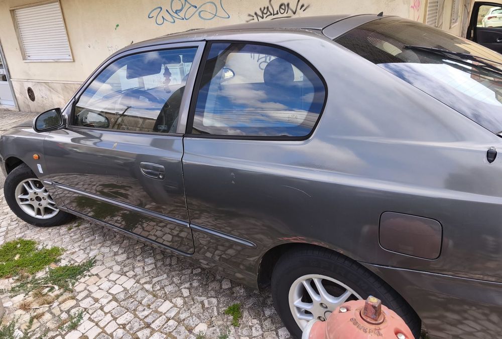 Hyundai acent cinza venda
