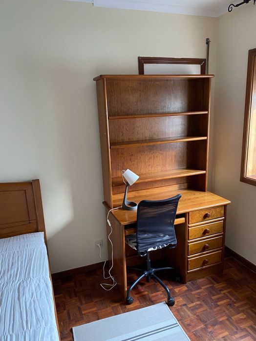Arrendo quarto  em Gaia, zona Jardim Soares dos Reis