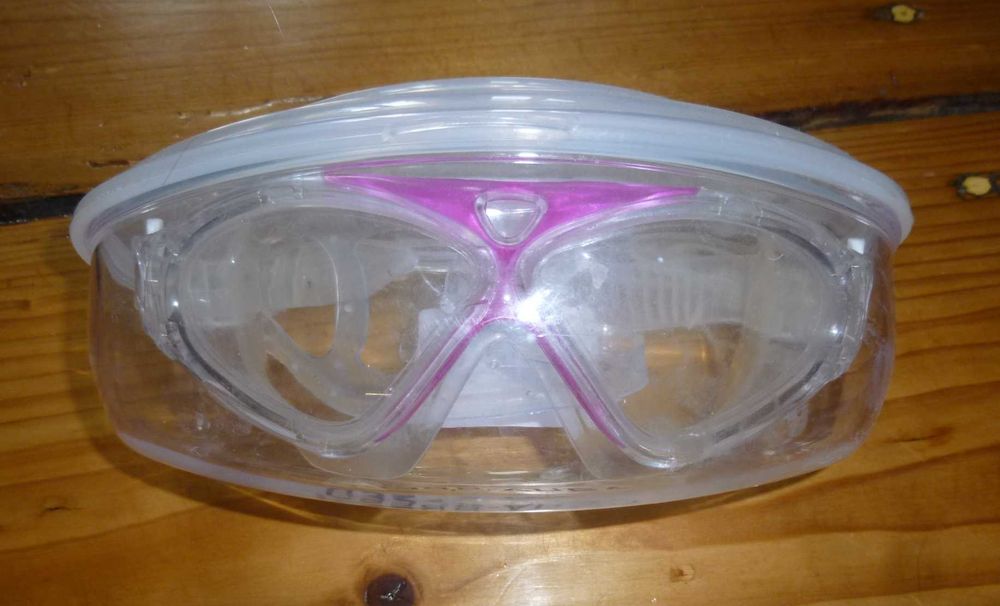 Zestaw plażowy dla dziewczynki , koło, ręcznik, okulary