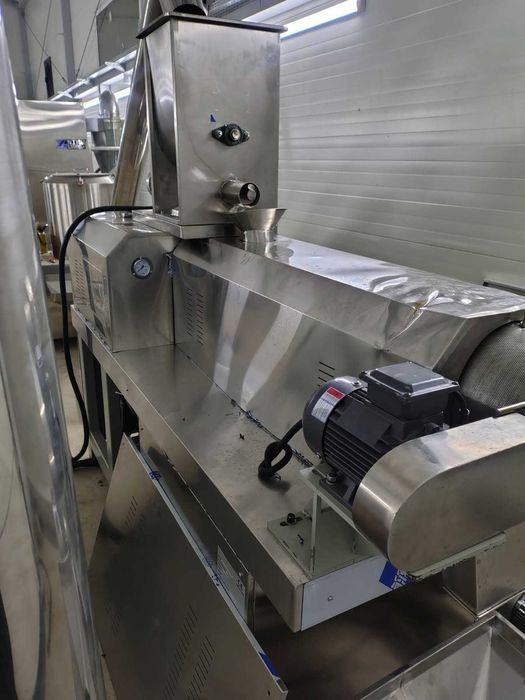 Sprzedaż Maszyn i Lin Produkcyjnych Przemysłowych