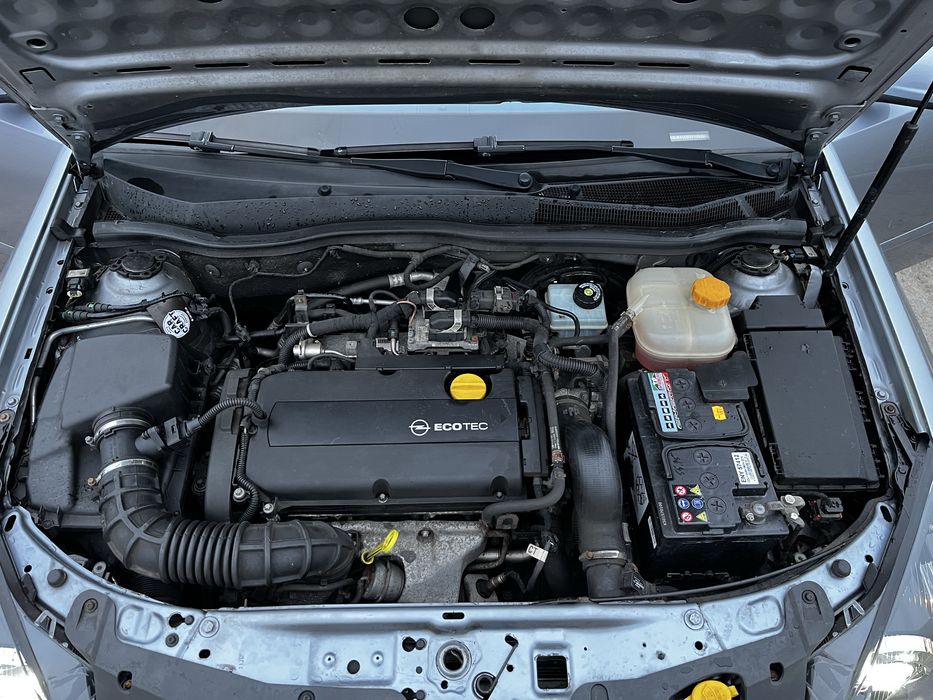 Opel Astra H 1.6 Turbo 180 к.с