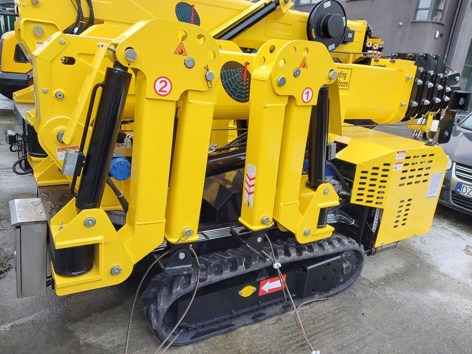 NOWY Dźwig mini żuraw gąsienicowy pająk udźwig 3T ,11m Interbauer UDT