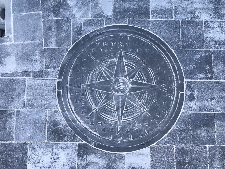 Професійне Укладання Бруківки Монтаж Встановлення.