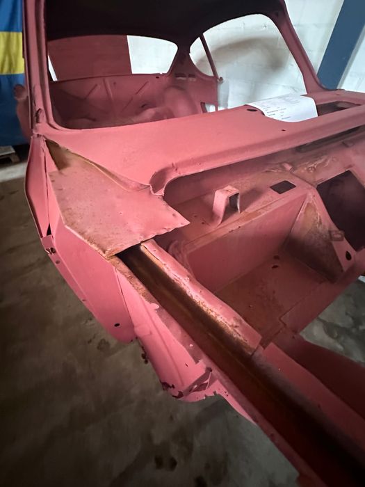 Raro Lote 2 Volvo P1800 para restauro