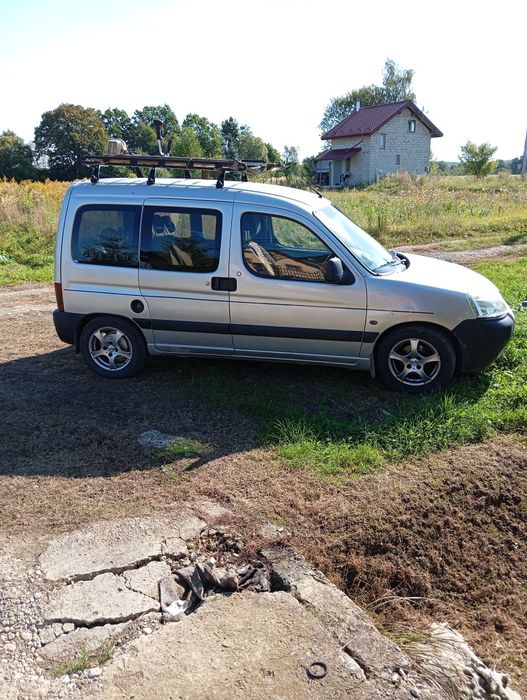 Продам Пежо партнер