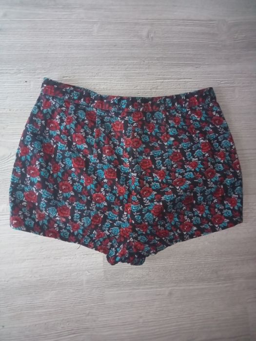 Spodenki wyższy stan,rozm.40