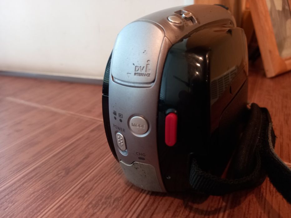 Видео, фото камера Samsung Mini  LV