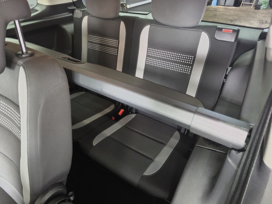 Vw Touran 2.0 TDI 140cv BlueMotion – 7 Lugares – Teto Panorâmico – Com