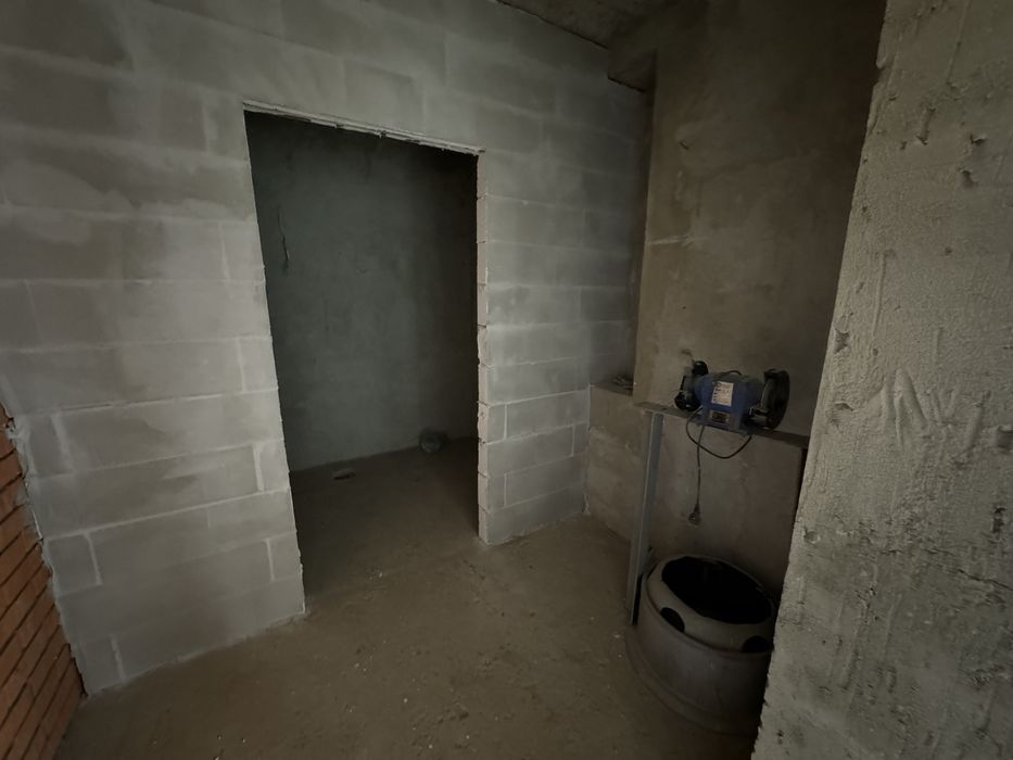 Продається двоповерховий будинок, с. Барвінок, вул. Виноградна!