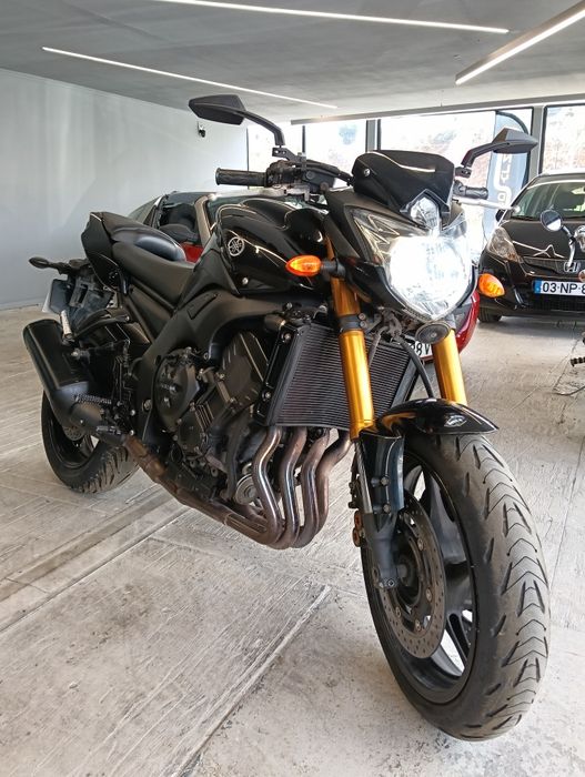 Yamaha FZ8 - Naked Bike