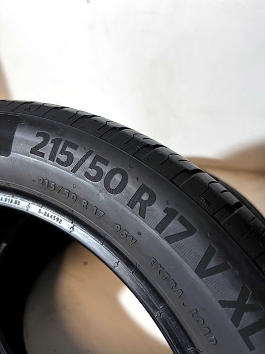 Pneus Continental Eco Contact 6 - 215/50/17 - Como NOVOS