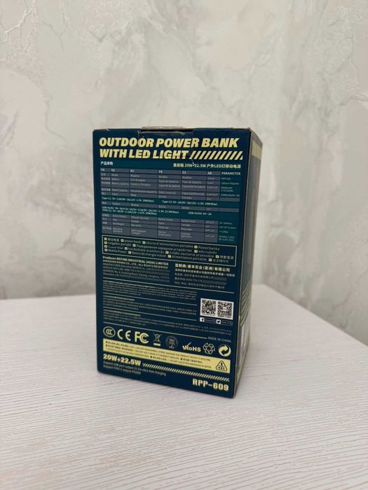 Павербанк REMAX Outdoor Power Bank 60000 mAh with LED Light