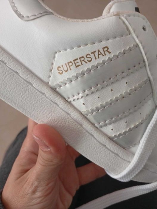 2 pares de sapatilhas iguais n 27