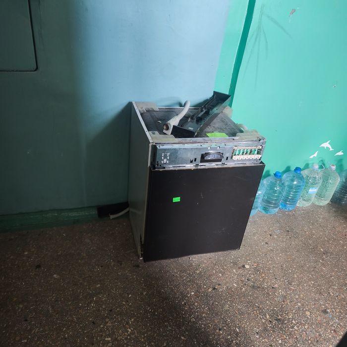 Посудомоечная машина на запчасти