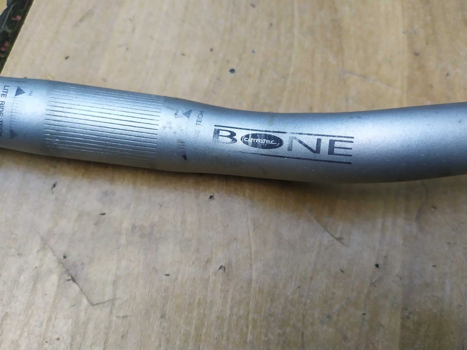 Corratec BONE kierownica Aluminiowa 25,4x 580mm Srebrna Polecam