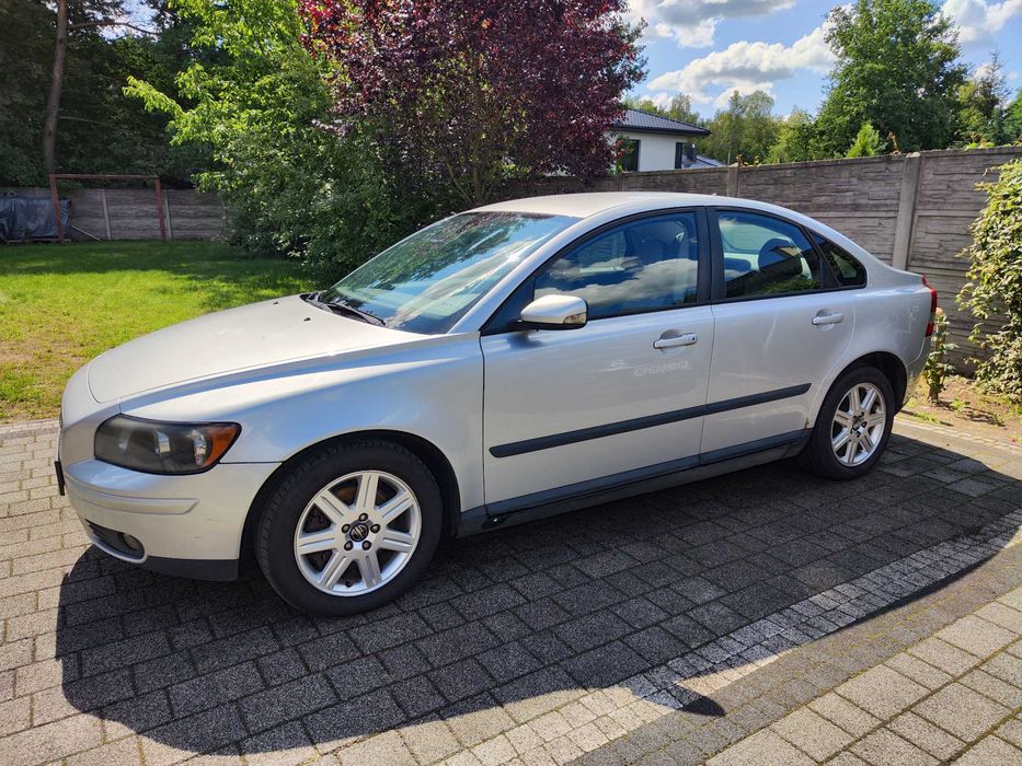 Volvo S40