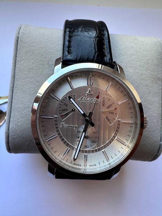 Часы Atlantic Seaway Perpetual Date