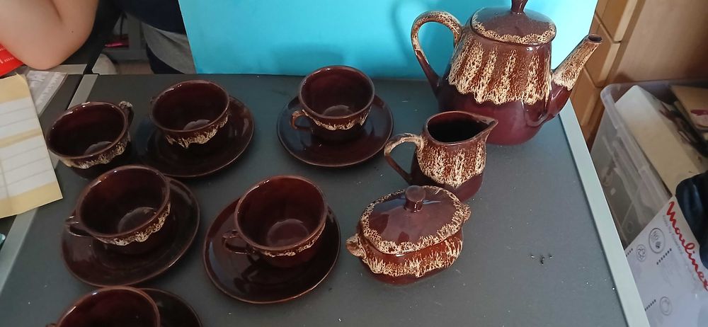 Conjunto de loiça cor chocolate446738060983019521