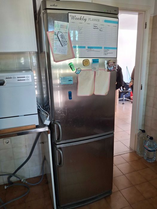 Frigorifico a funcionar