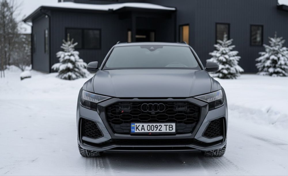Audi rs q8 2020 офіціїна