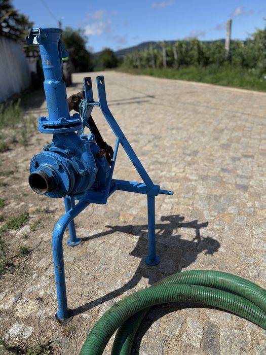 Bomba de Rega a Trator