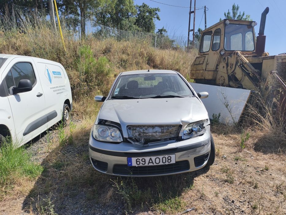 Fiat Punto 2005 (Ler Descrição)