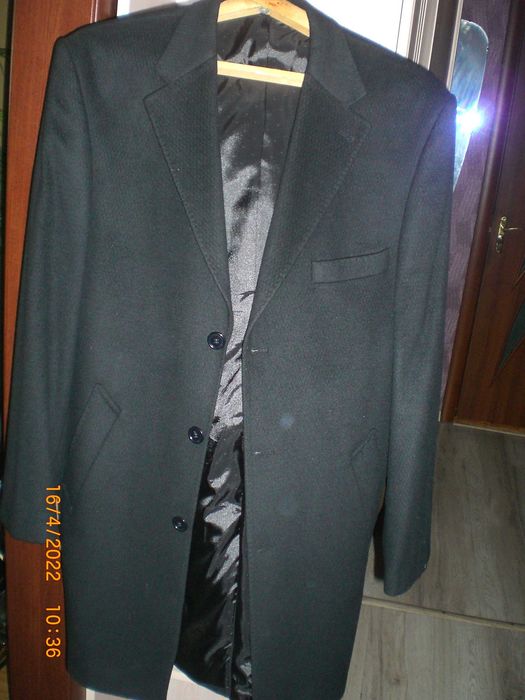 Продам пальто мужское демисезонное